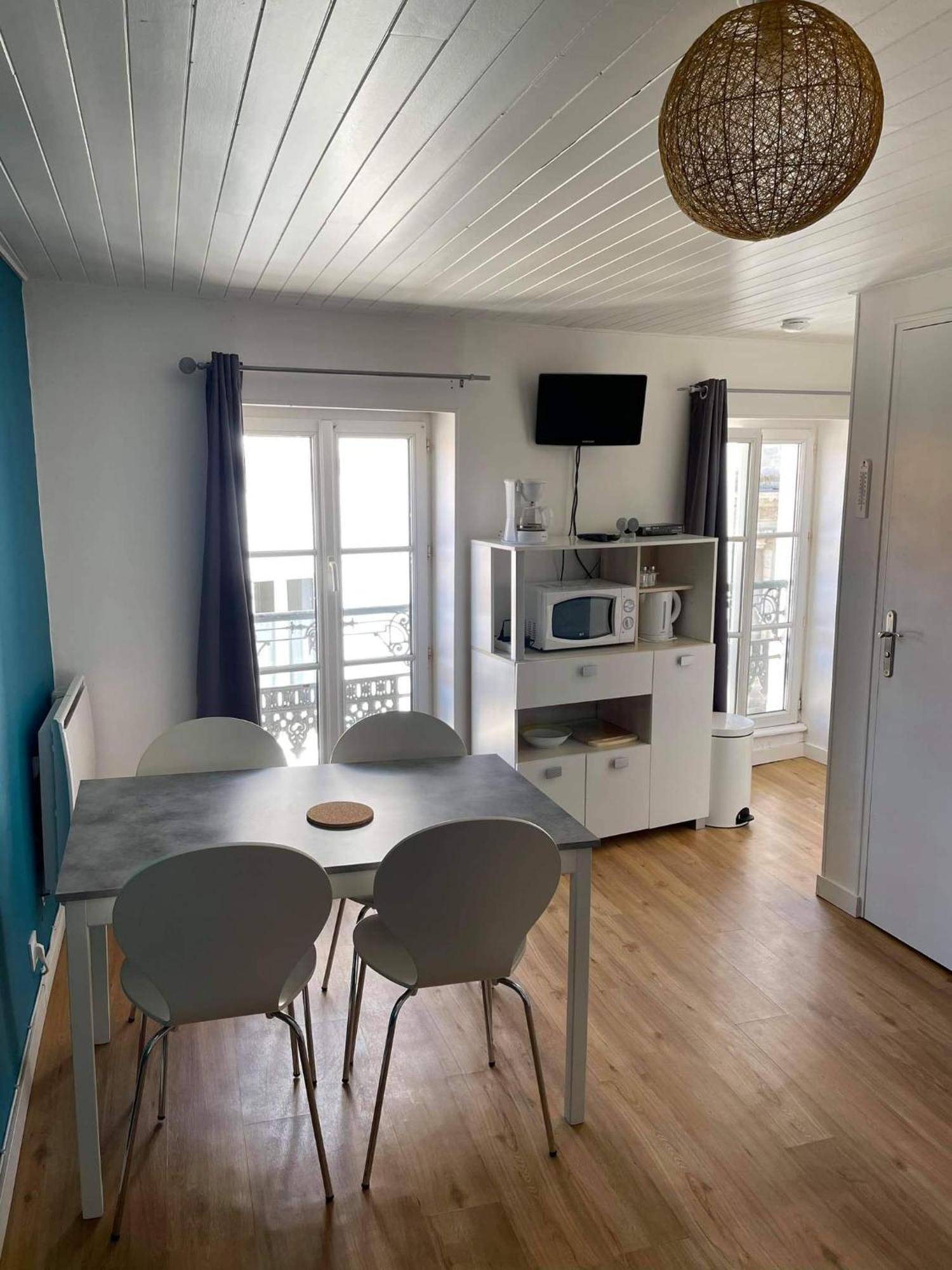 Charmant Studio En Hyper Centre Les Sables-d'Olonne Bagian luar foto